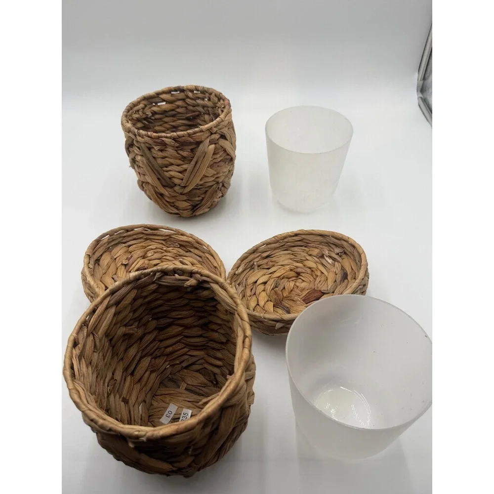 Set of 2 Woven Seagrass Baskets with Lids and Plastic Liners Natural Brown